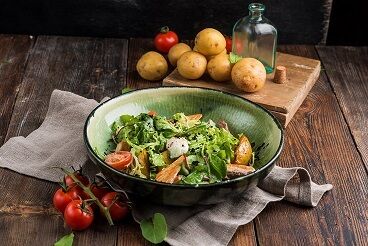 Salad with mackerel from home smokehouse