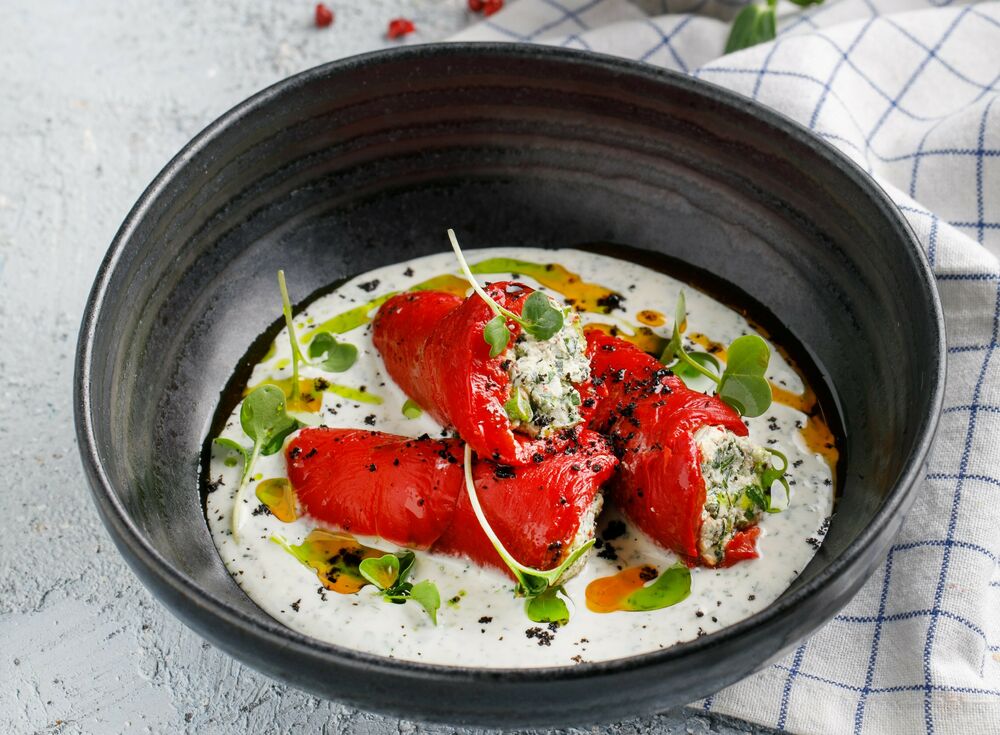 Backed peppers with hadugi soft cheese a nd gebzhaliya sauce