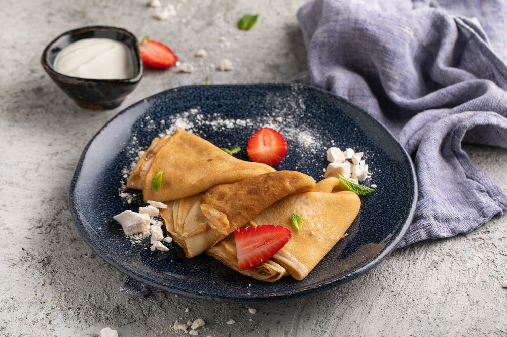 Pancakes with condensed milk