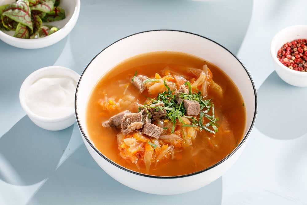 Суп "Кислые щи" с говядиной