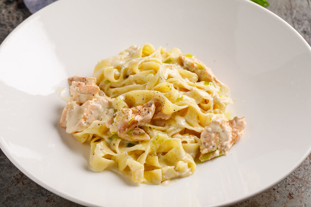 Smoked salmon fettuccine