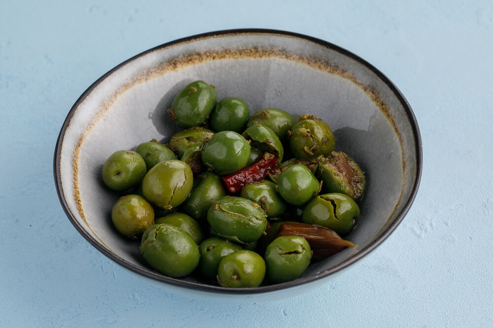 Pickled olives "Chupadedos"