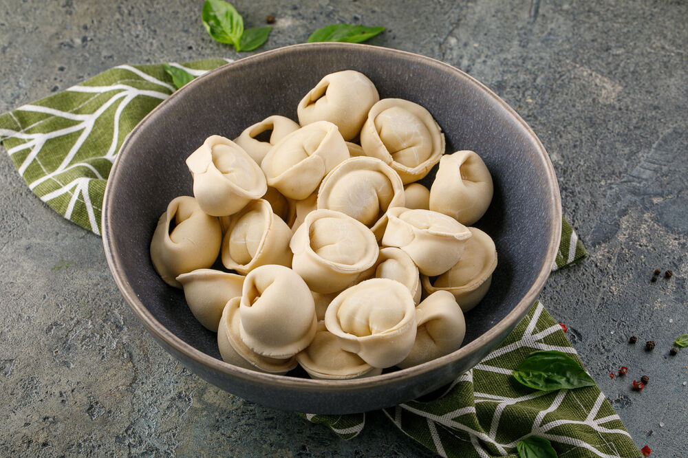 Siberian dumplings frozen 1 kg.