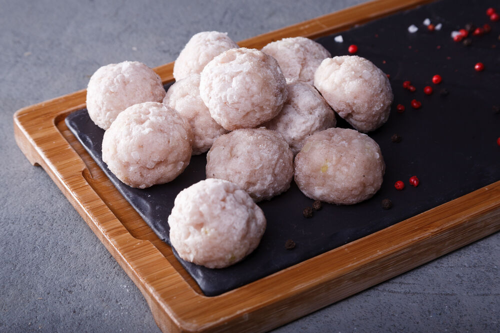 Frozen chicken meatballs 1 piece