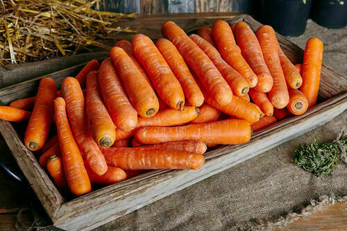Peeled carrots 1 kg
