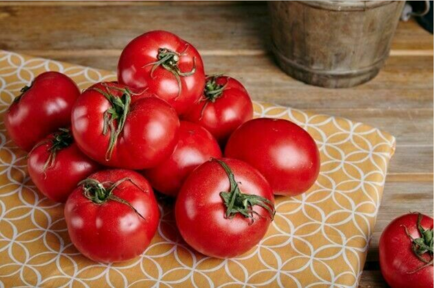 Tomatoes 600 g.
