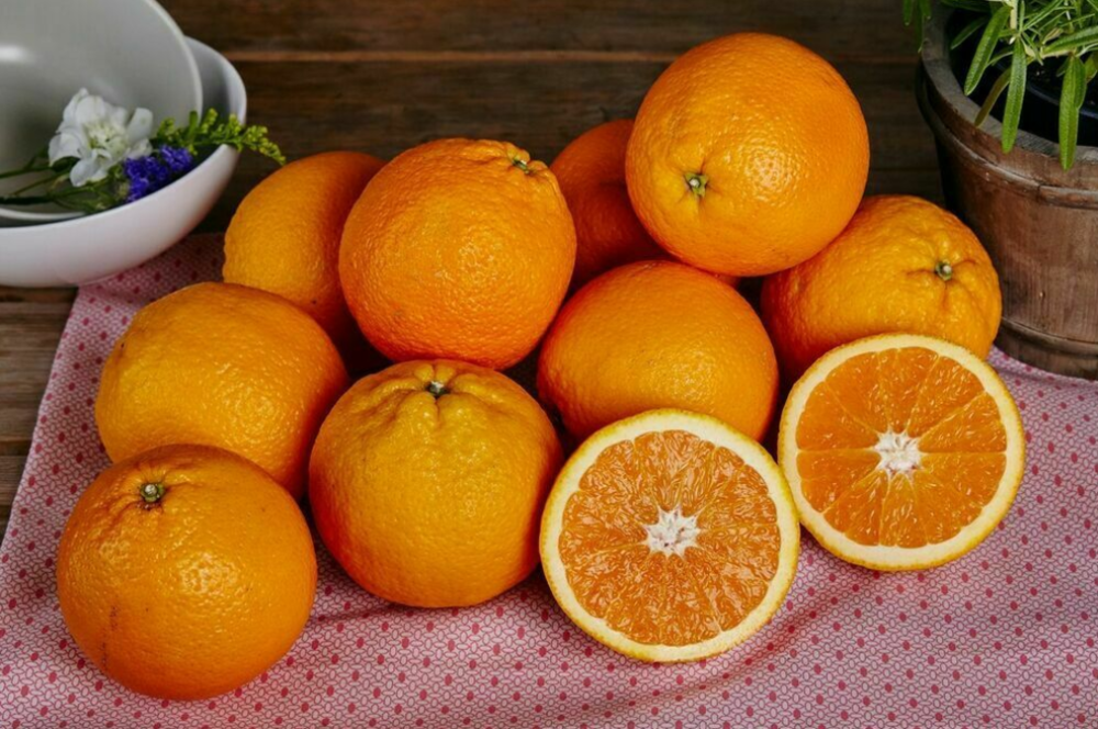 Апельсин 1кг.