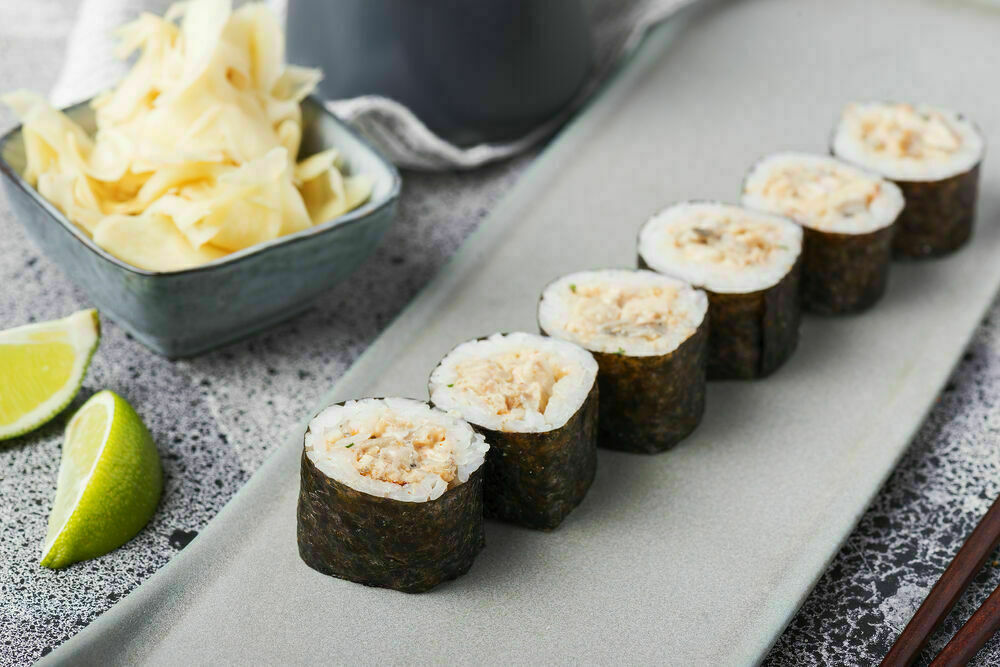 Spicy classic rolls with eel