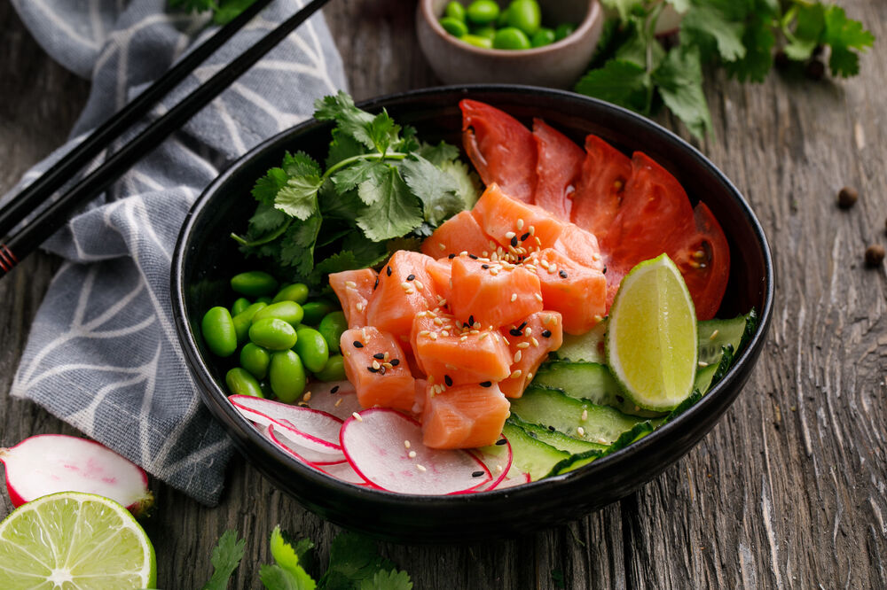 Poke with salmon