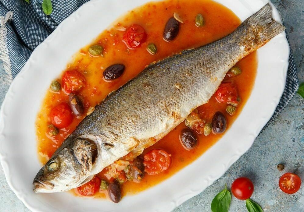  Sea bass with tomatoes