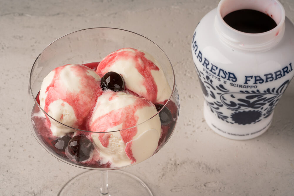 Creamy ice cream with "Amarena" cherry