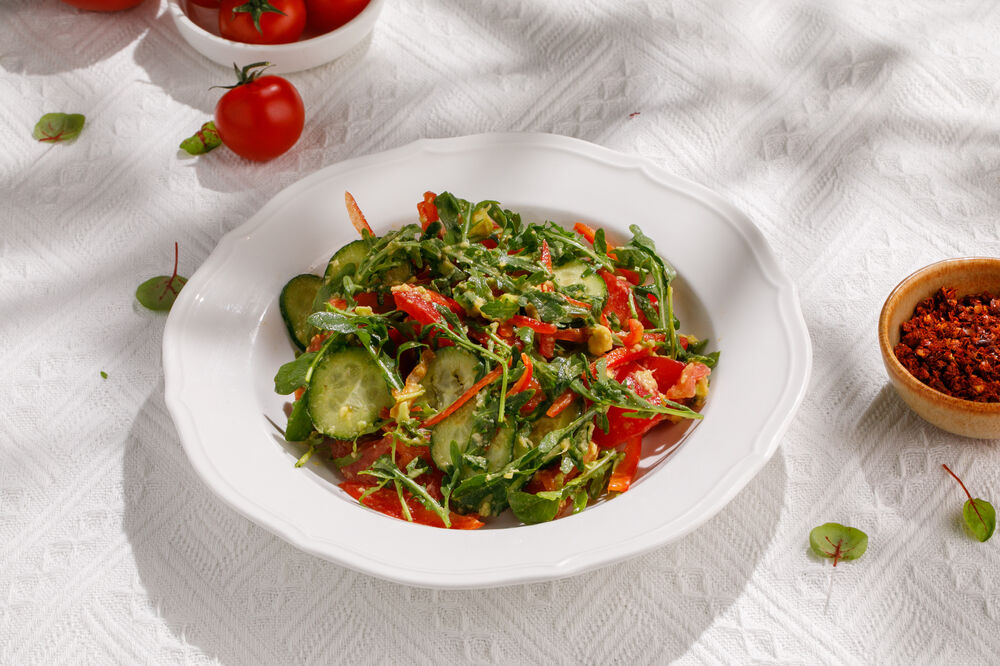 Vegetarian salad with avocado