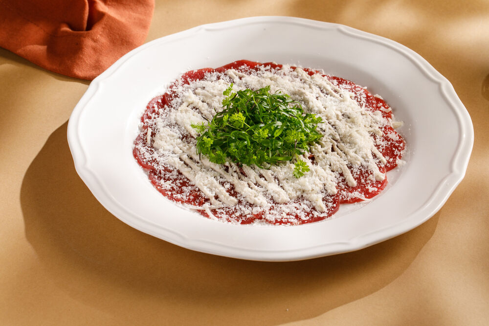  Beef carpaccio