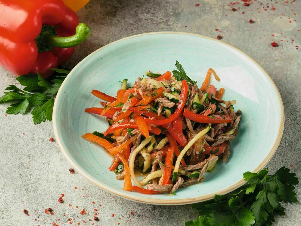 Yangiyul salad