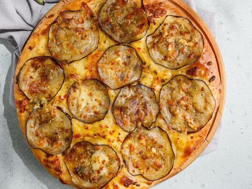 Khachapuri with eggplant