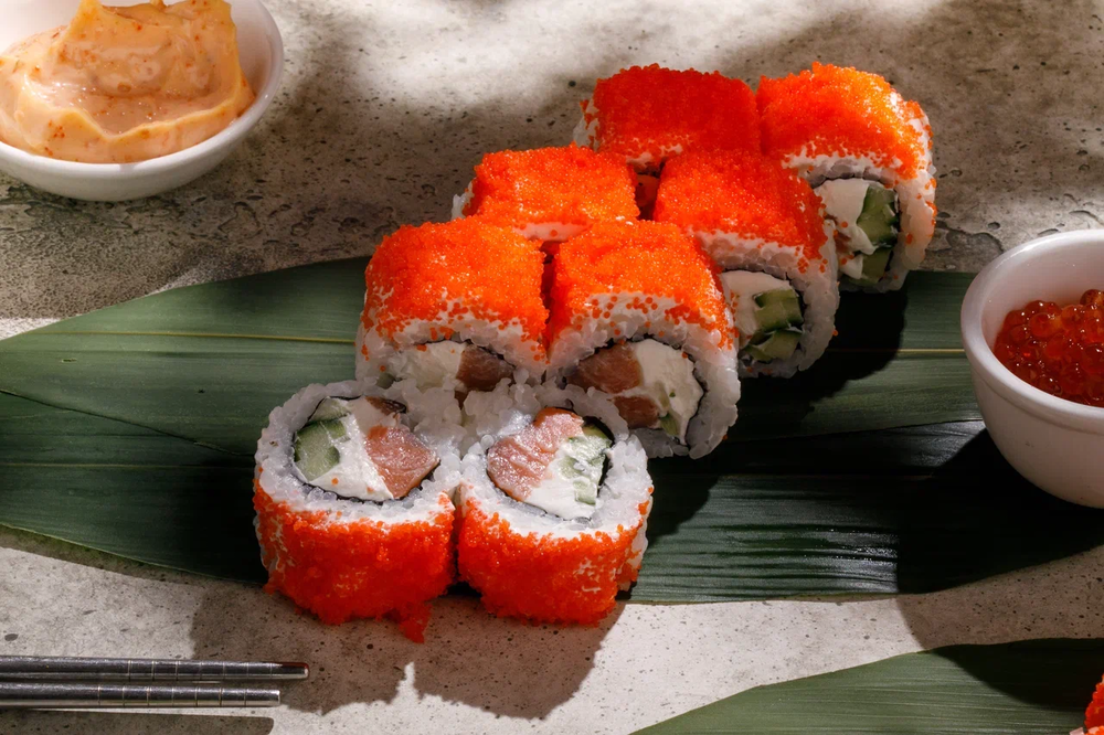 California roll with salmon