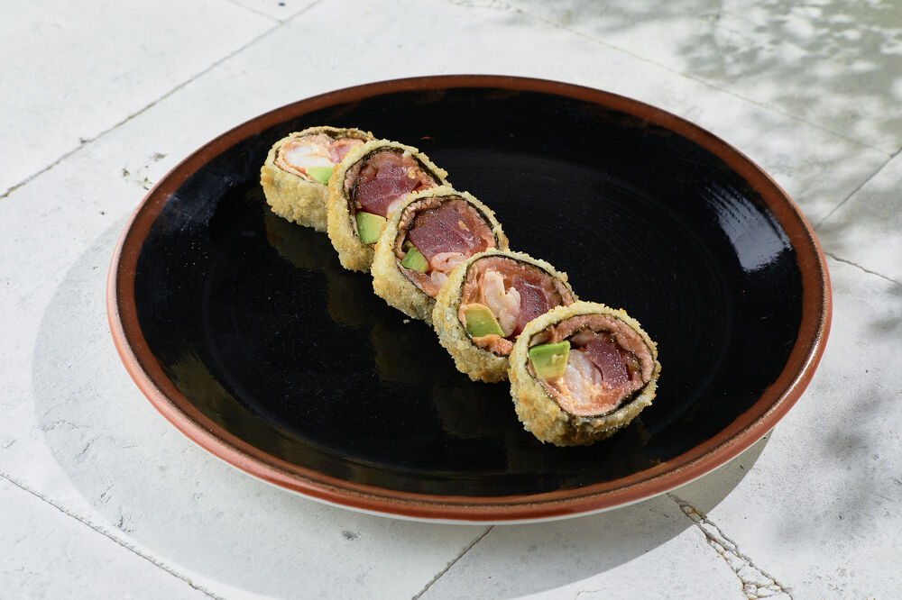 Tempura roll with salmon, tuna and shrimp