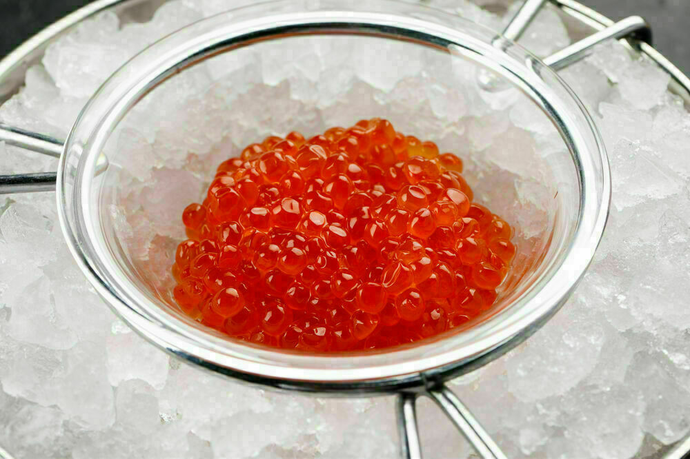  Red caviar 100 g