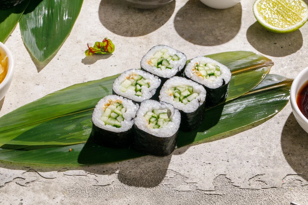 Roll with cucumber