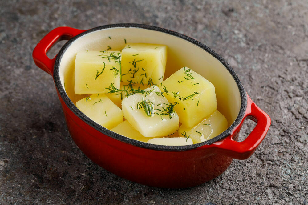 Boiled potatoes 1 kg