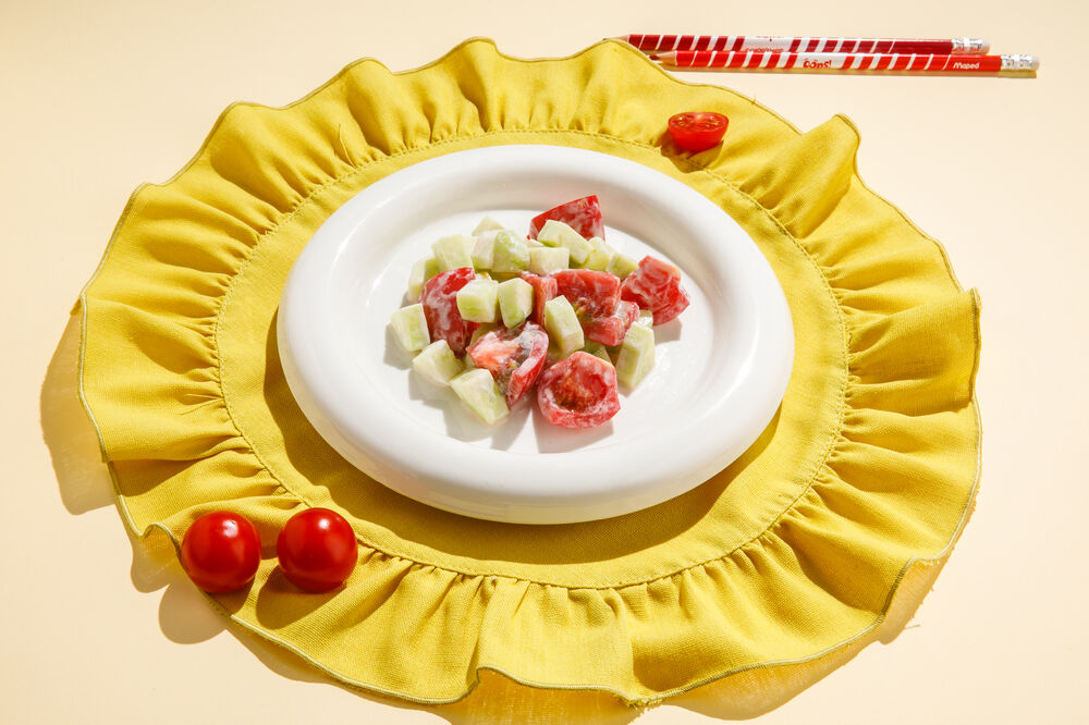 Салат овощной со сметаной детский