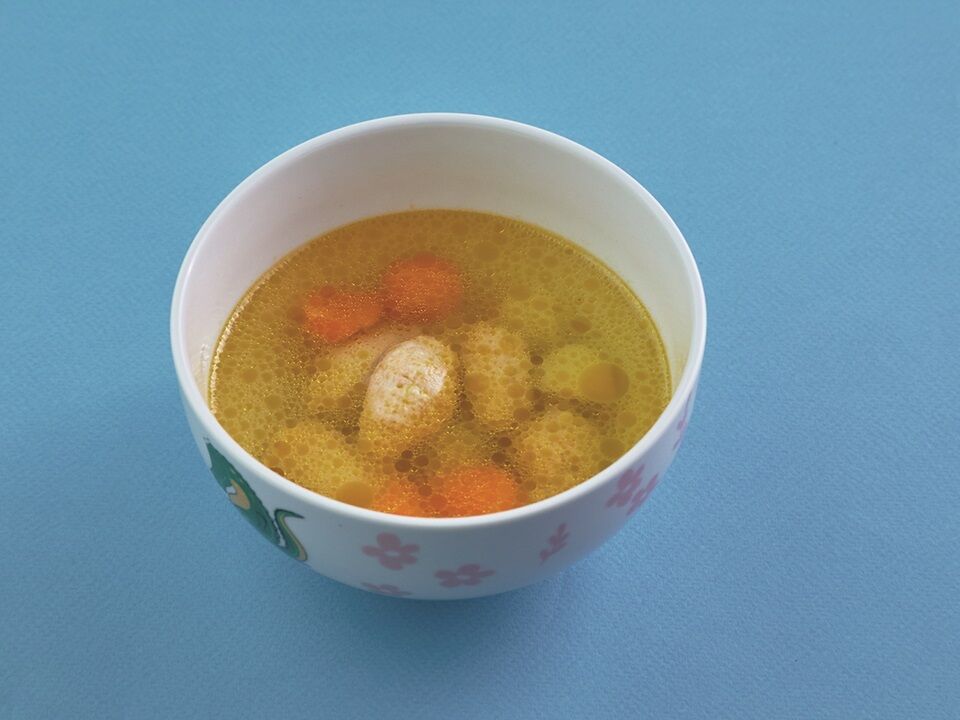 Суп с кнели из индейки детский