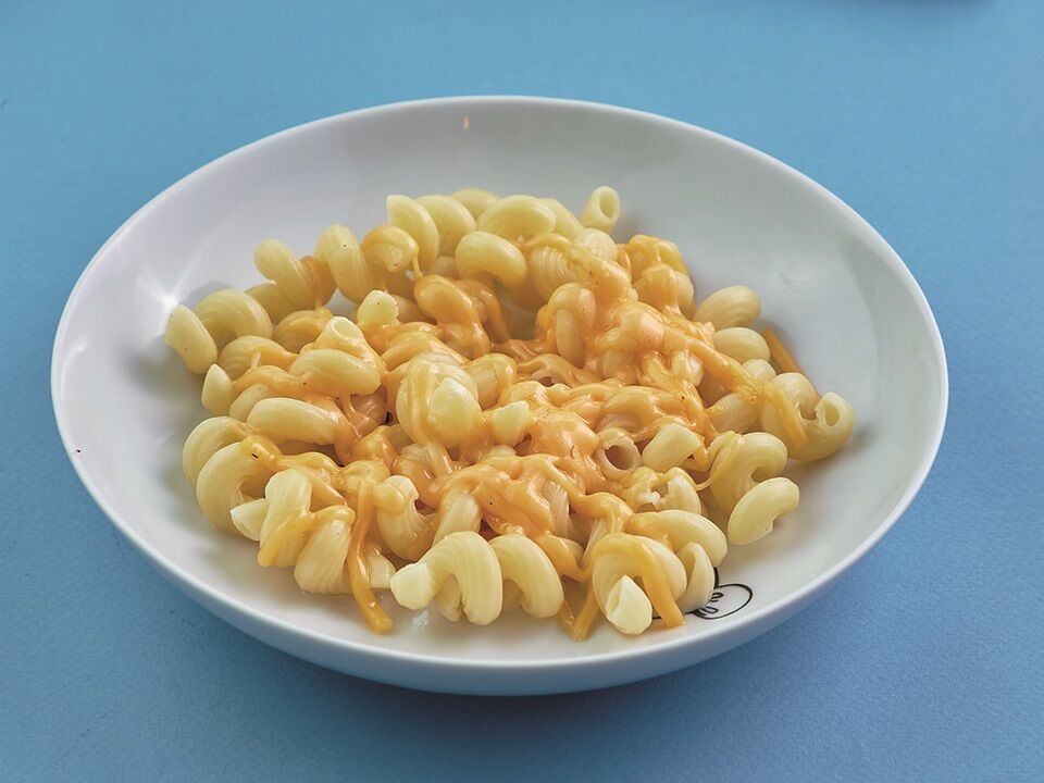 Kids pasta with cheese