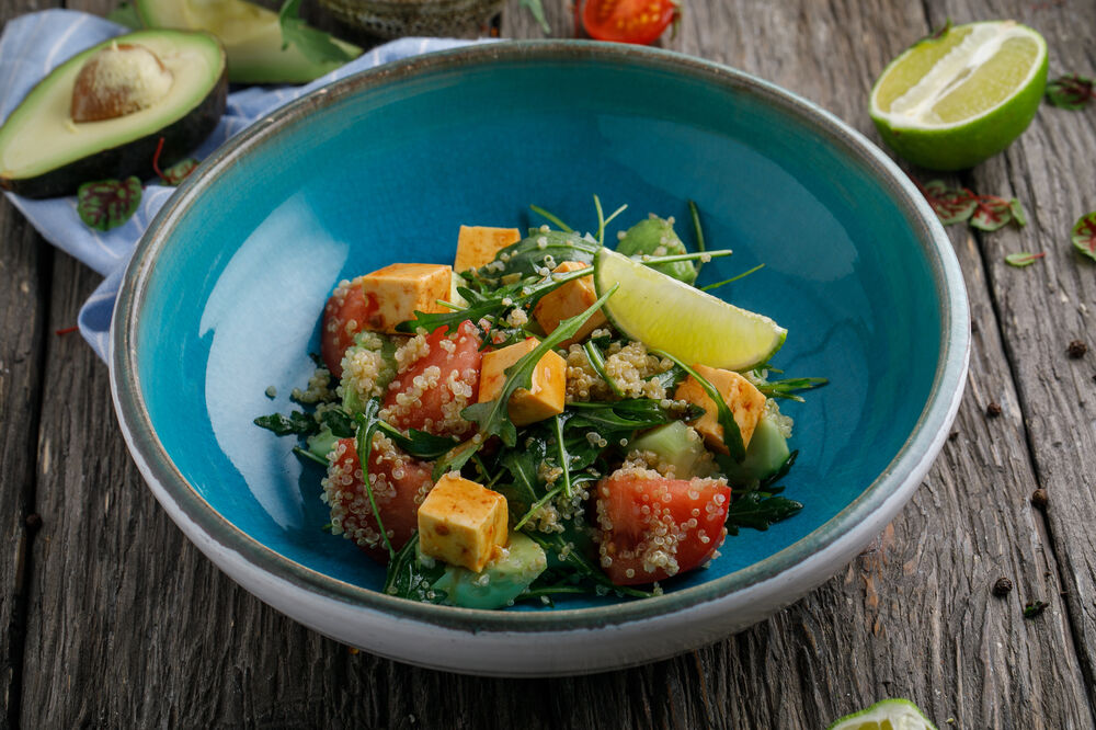 Salad with quinoa and pickled tofu cheese