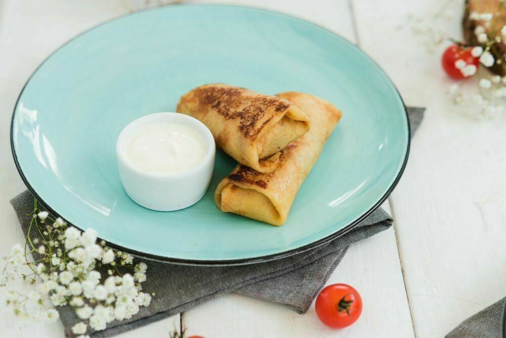 Блины с капустой и яйцом