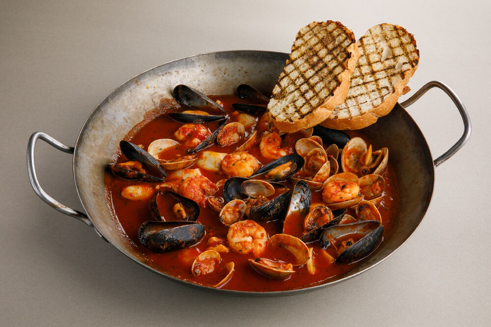 Seafood saute