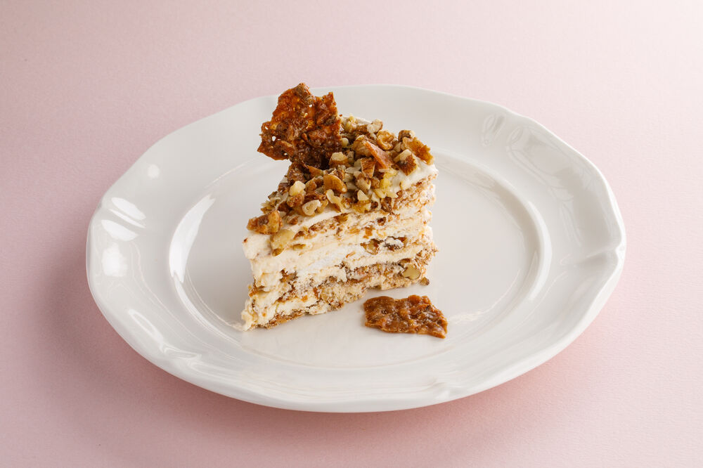 Cake  Walnut 