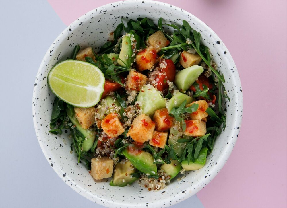 Salad with quinoa and pickled tofu cheese