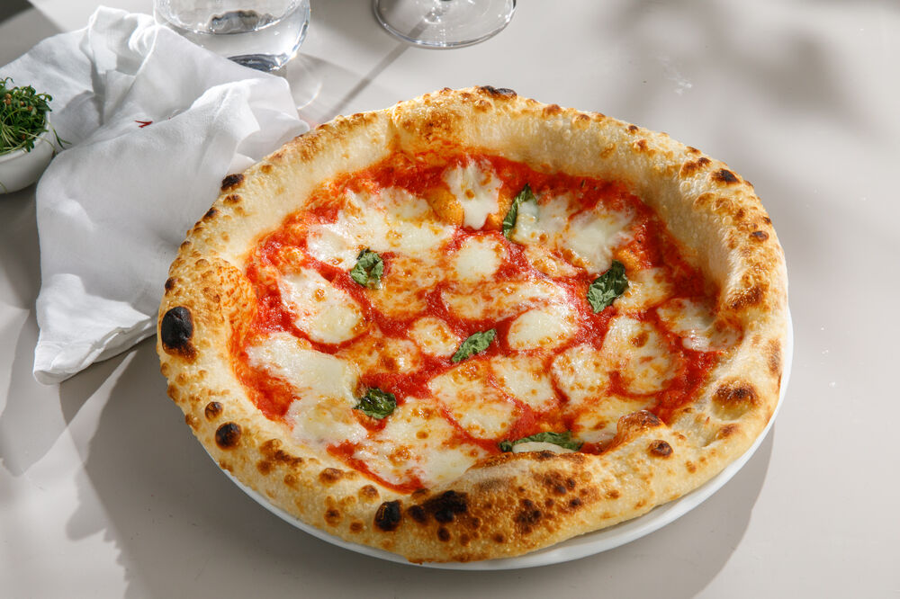 Пицца "Маргарита"