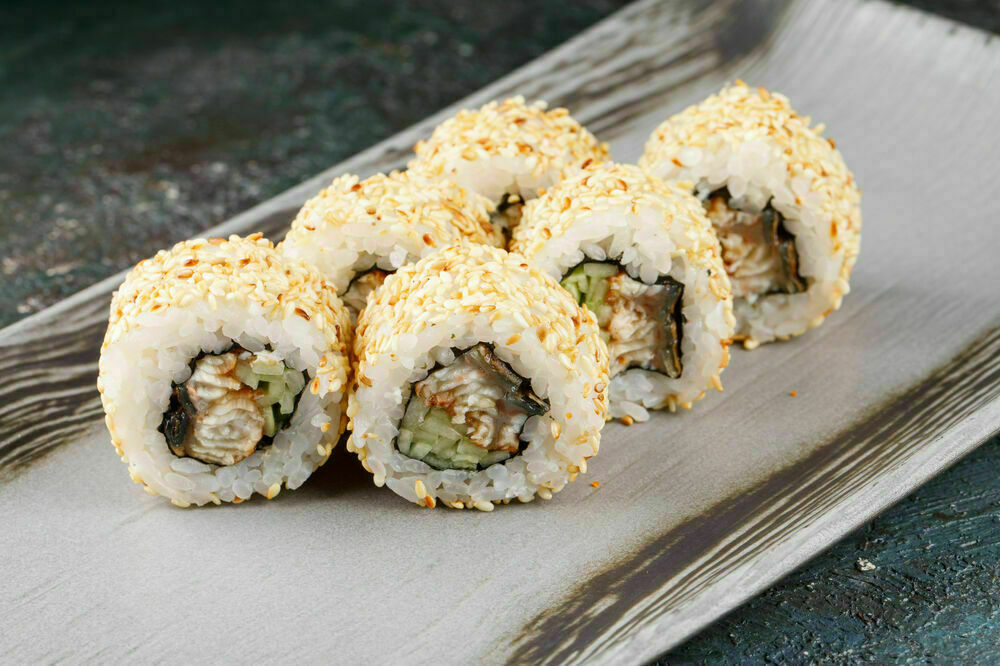 Roll with eel