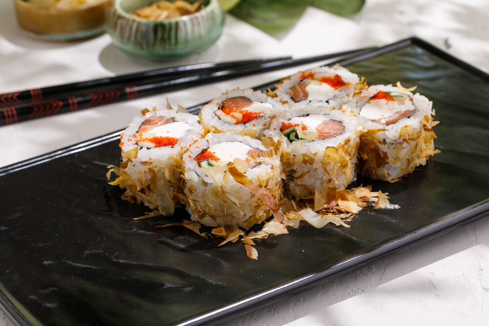 Roll Bonito with eel