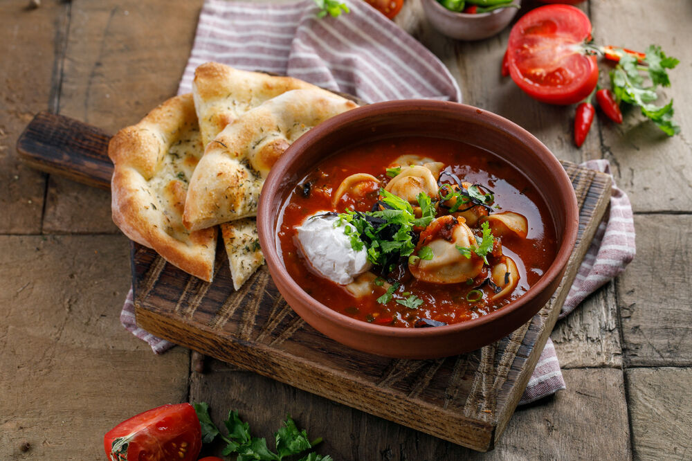 Tomato soup with dumplings