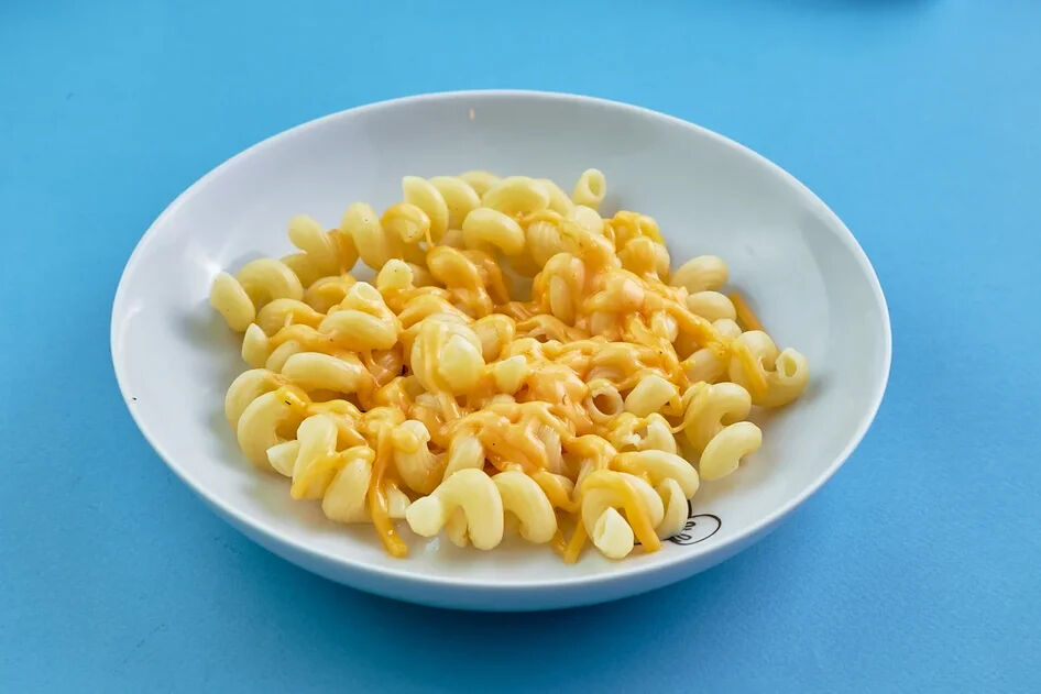 Baby macaroni with cheese