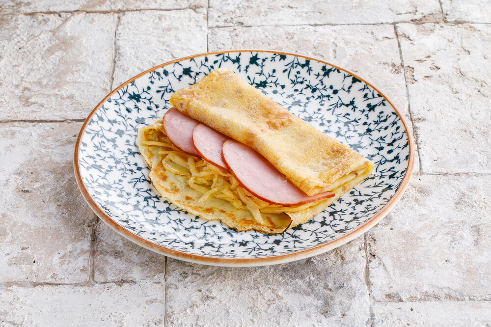 Pancake with ham and homemade cheese