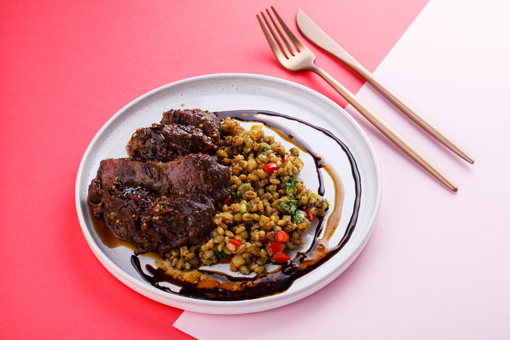 Stewed cheeks with barley
