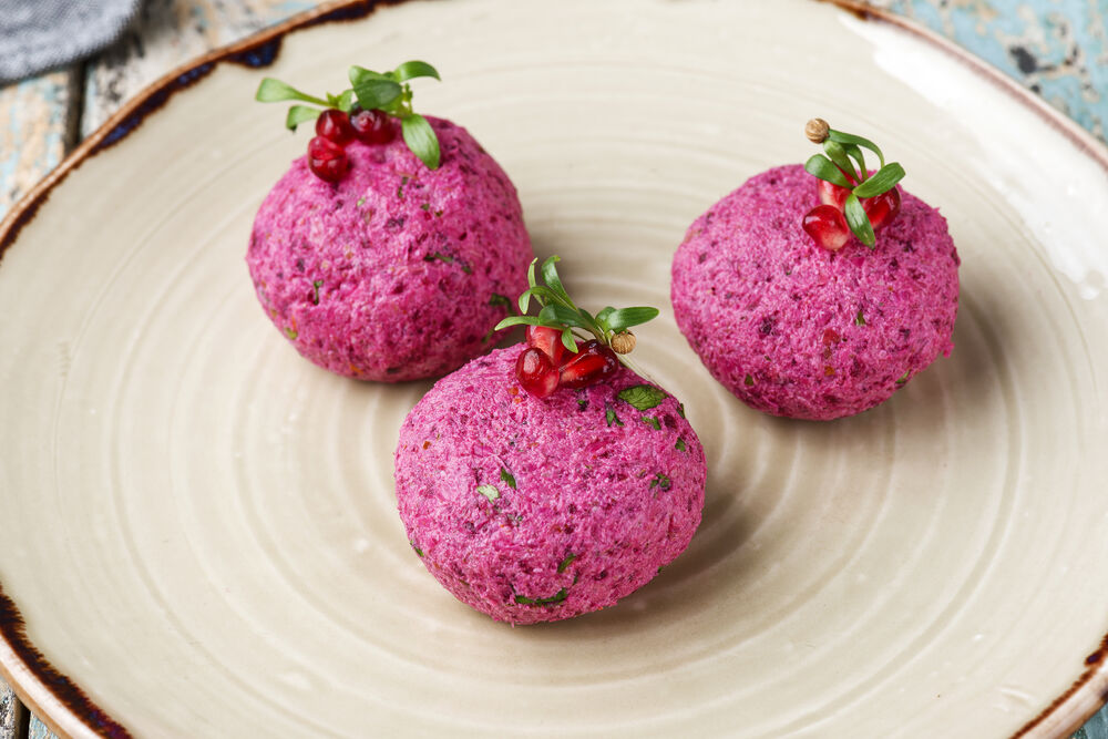 Beet and cabbage pkhali