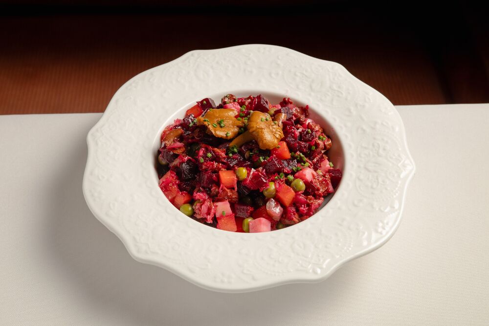 Винегрет с лисичками