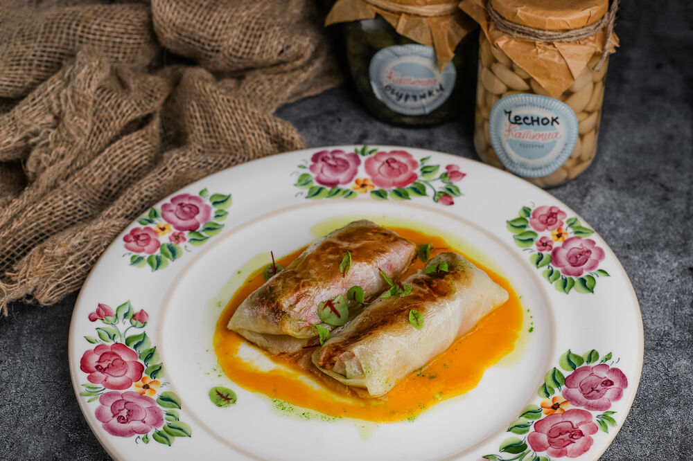 Vegetable cabbage rolls with pumpkin sauce