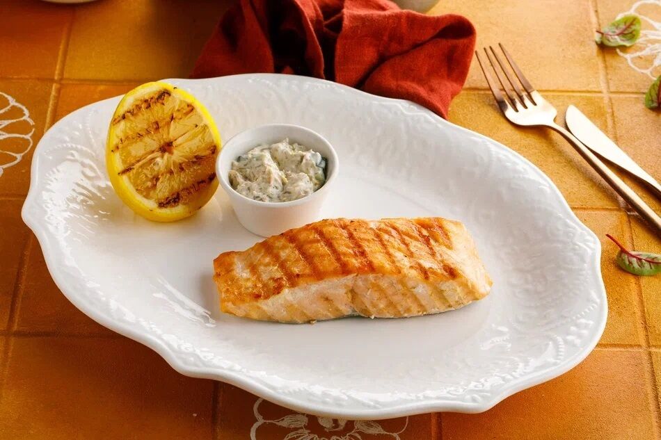 Grilled salmon