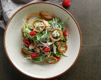 Cod liver and raspberry salad