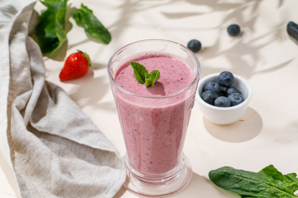 Smoothie with blackcurrant