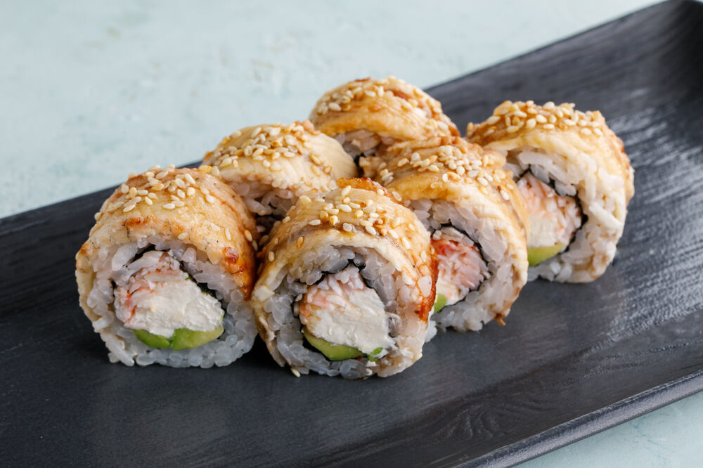 Roll with eel and crab