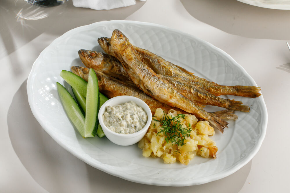 Fried Baltic smelt