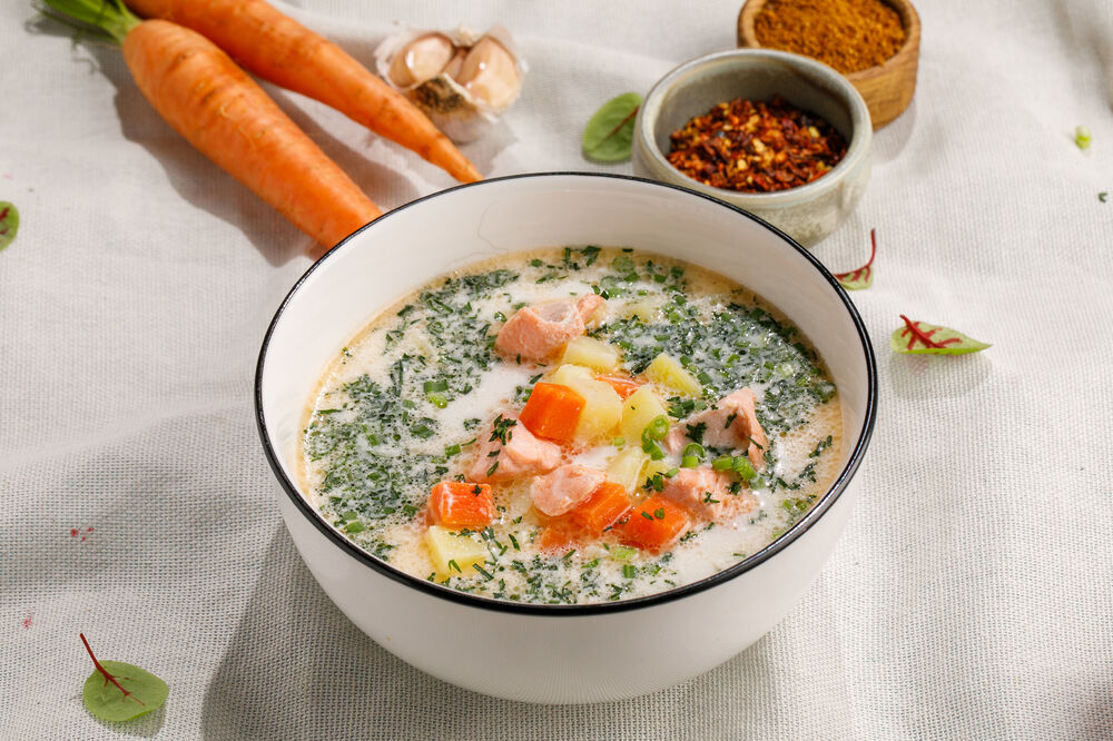 Karelian fish soup with trout and cream