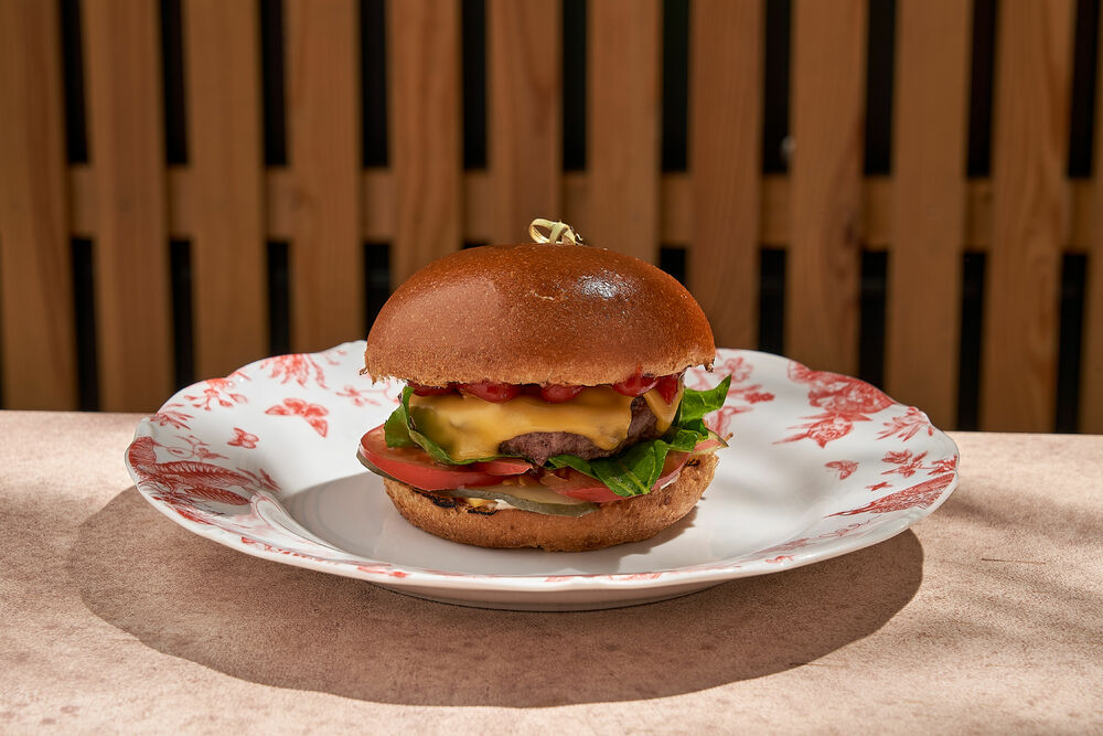 Бургер из мраморной говядины 