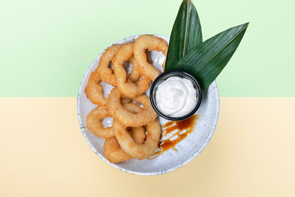 Breaded squid rings with yuzu sauce